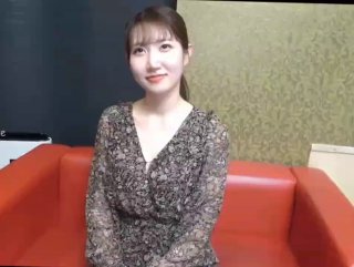 爽⋯好舒服⋯快⋯深点女女原创！手势验证。50岁妖艳骚熟女超性感包臀超短裙肉色丝袜直接后